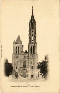 CPA Senlis- La Cathedrale , Grand Portail FRANCE (1020321)