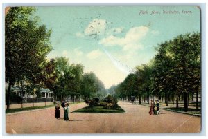 1910 Park Avenue Ladies On Street Landscape Two Way Road Waterloo IA Postcard