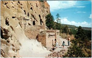 BANDELIER NATIONAL MONUMENT, NM  TALUS HOUSE c1950s Native American   Postcard