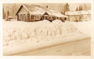 H72/ Novar Ontario Canada RPPC Postcard c1940s Log Cabin Winter 94