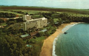 Vintage Postcard Kauai Surf Kalapaki Beach Golf Course Luxury Resort Hawaii HI
