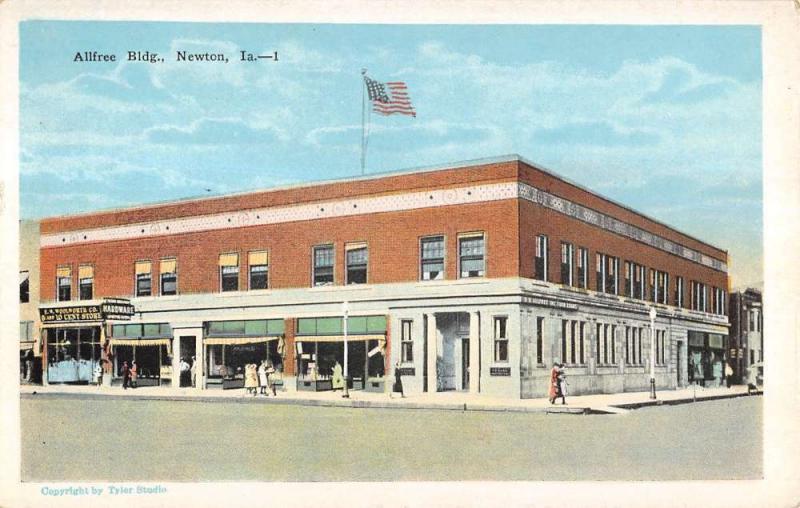 Newton Iowa Allfree Building Street Scene Antique Postcard K10078 