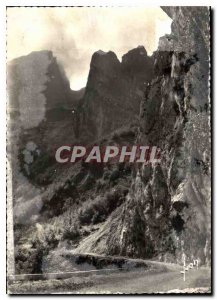 Postcard Modern Cal d'Aubisque Lower Pyrenees Route Argeles Spa has Eaux Bonnes