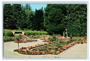 Vintage The Butchart Gardens Victoria Postcard P135E