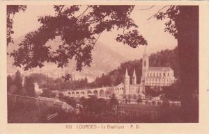 France Lourdes La Basilique