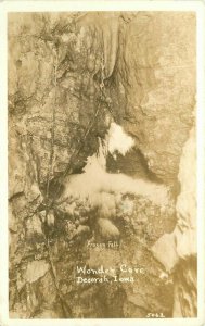 Decorah Iowa #5062 Frozen Falls Wonder Cave 1920s RPPC Photo Postcard 21-3392