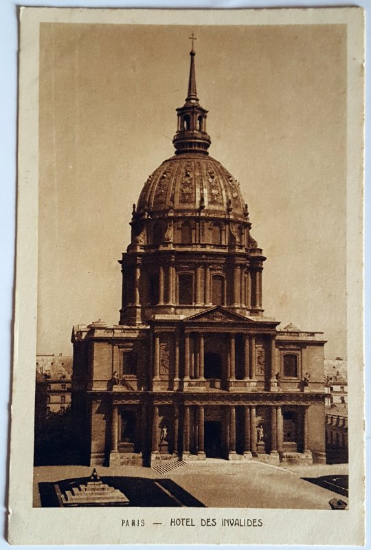 11 VINTAGE POSTCARDS OF PARIS - SEVERAL PRINTERS. UNUSED!!!