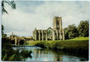 Fountains Abbey - Yorkshire, England M-17257