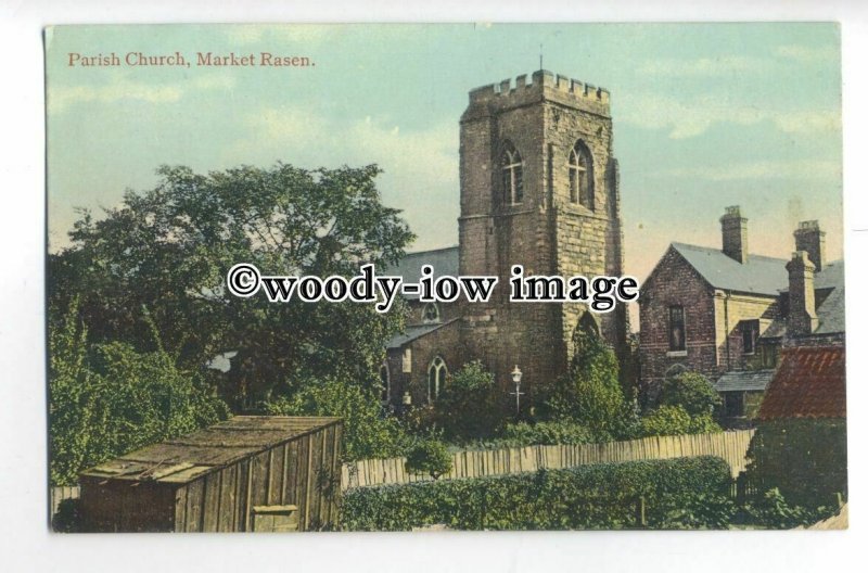 cu2475 - St. Thomas Parish Church at Market Rasen, from Back Gardens - Postcard