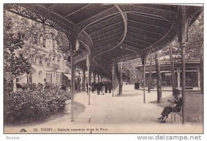 VICHY, Galerie couverte dans le Parc, Allier, France, 00-10s