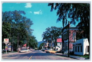 c1950's Gateway to the White Mountains Gorham New Hampshire NH Vintage Postcard 