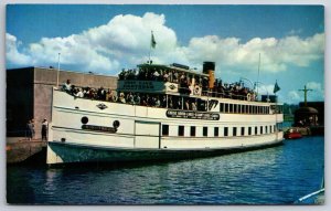 Transport~Gray Line Sightseer Ship Passing Thru Government Locks~Vtg Postcard