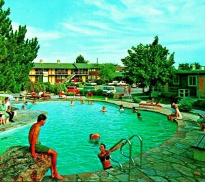 Boisean Hyatt Lodge Poolside View Boise Idaho ID 1970 Chrome Postcard