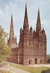 B102175  lichfield cathedral the west front  uk