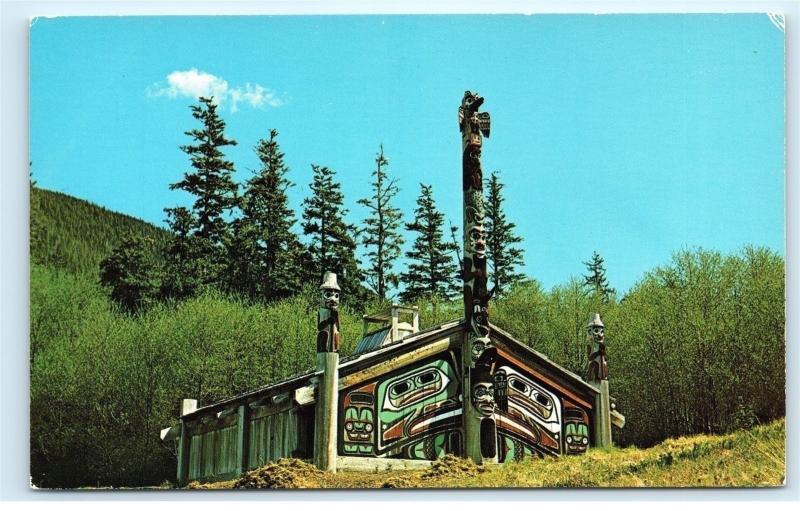 *Indian Ceremonial House Totem Bight near Ketchikan Alaska Vintage Postcard B72