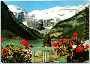 Postcard - Lake Louise - Alberta, Canada 