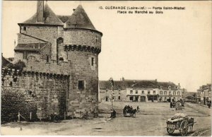 CPA GUERANDE Porte St-MICHEL Place du Marché au Bois (150774)