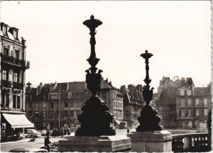 CPM Besancon Place de la Madeleine (16377) 