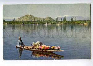 213969 INDIA KASHMIR SRINAGAR Dal lake boat Vintage postcard