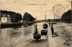 CPA LANDERNEAU - Le Port (457976)