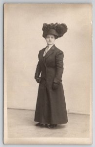 RPPC Duluth MN Edwardian Woman Large Hat Long Coat Studio Photo Postcard R30