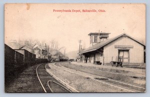 J87/ Salineville Ohio Postcard c1910 Pennsylvania Railroad Depot 557