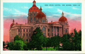 State Capitol Building Des Moines Iowa IA UNP Linen Postcard