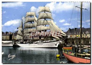 Postcard Modern Boat Cite Saint Malo privateer Bassin Vauban front of the ram...