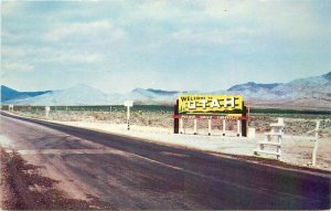 Colorpicture Friendly Welcome Sign Utah State Line McCo Postcard 20-1665