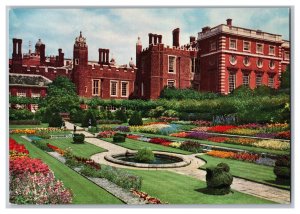 Hampton Court Palace Middlesex The Pond Garden UK Postcard Continental View Card