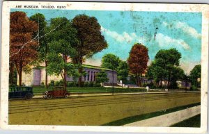 Postcard MUSEUM SCENE Toledo Ohio OH AK5179