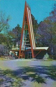 Florida Silver Springs Entrance To the Prince Of Peace Memorial