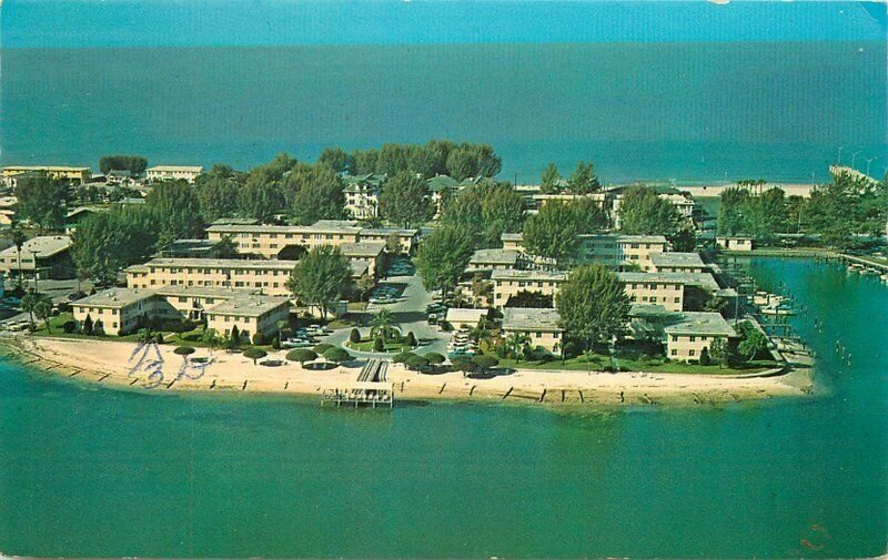 Becker Clearwater Beach Florida Yacht Basin Apartments 1965 Postcard 20-8600