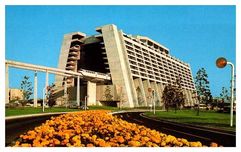 Postcard AMUSEMENT PARK SCENE Orlando Florida FL AT5930