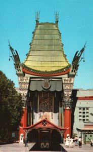 Vintage Postcard View of Grauman's Chinese Theatre Hollywood Los Angeles Calif.