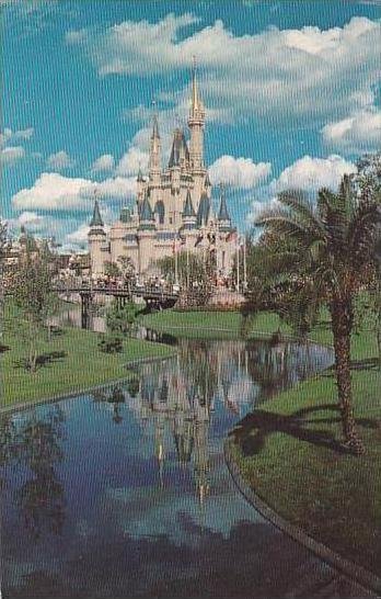 Florida Walt Disney World Cinderella Castle