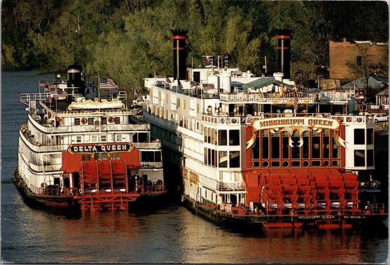 Mississippi Natchez The Mississippi Queen and Delta Queen Steamboats 1992