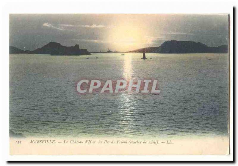 Marseille Old Postcard The Chateau d & # 39if and the islands of Friuli (sunset)