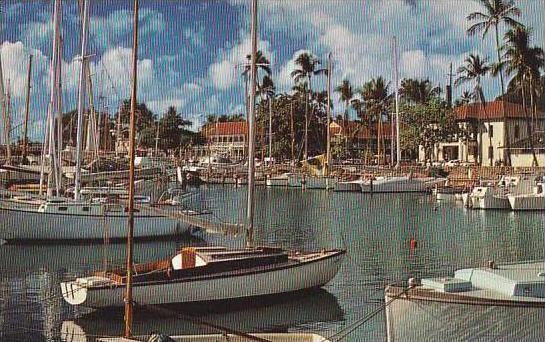 Hawaii Maui Picturesque Harbor At Lahaina