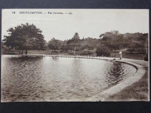 Hampshire: LL.76 SOUTHAMPTON The Common showing Pond c1918 - Old Postcard