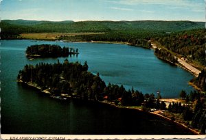 Canada Ontario Algonquin Park Killarney Lodge On Lake Of Two Rivers