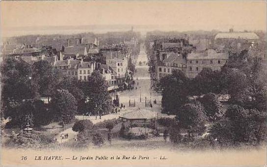 France Le Havre Le Jardin Public et la Rue de Paris