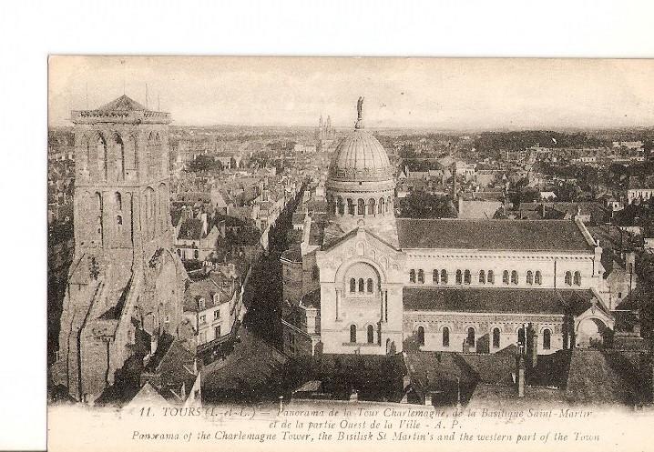 Postal 022345 : Panorama de la tour Charlamagne, de la Basilique Saint-Martin