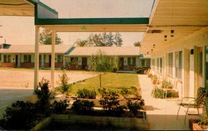 Florida Eustis Huskey Villa Motel 1954