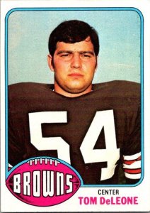 1976 Topps Football Card Tom DeLeone Cleveland Browns sk4219