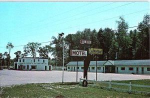 Postcard GAS STATION SCENE Barrie Ontario ON AI7526