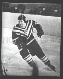 3111873 Ice hockey WORLD champion Vsevold BOBROV OLD photo