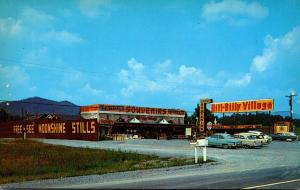 Tennessee Pigeon Forge Hill-Billy Village