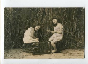 3112104 TWIN Sisters w/ SPINNING WHEEL Vintage PHOTO tinted PC