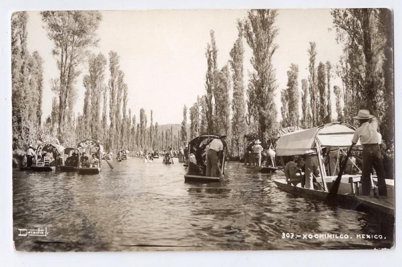 RPPC Xochimilco Canal Gondolas Mexico DeSentis D. F. ca 1941